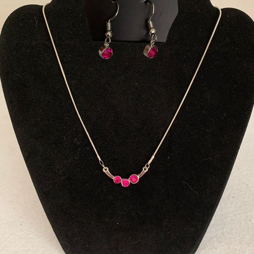 Paparazzi Jewelry Silver Tone Necklace & Earrings with Pink Rhinestones
